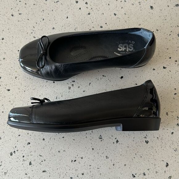 SAS Tripad Comfort Slip On Black  Leather Loafers Toe Bow Flats Size 6 Wide NWOB - Picture 13 of 16